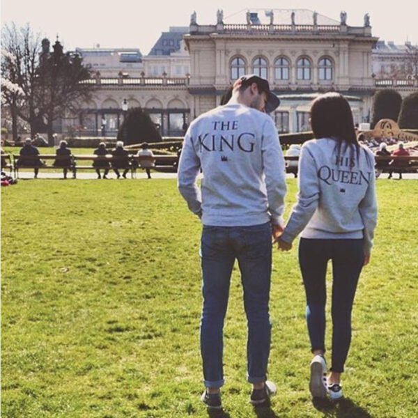 Couple Golas Sweater King and Queen